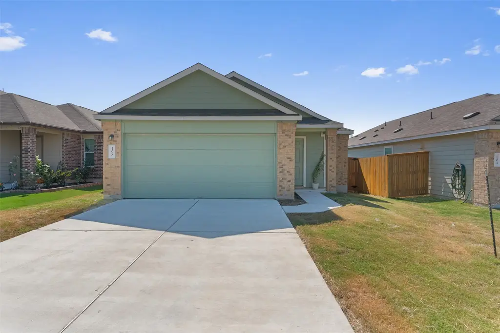 108 Joe Kidd Lane, Jarrell