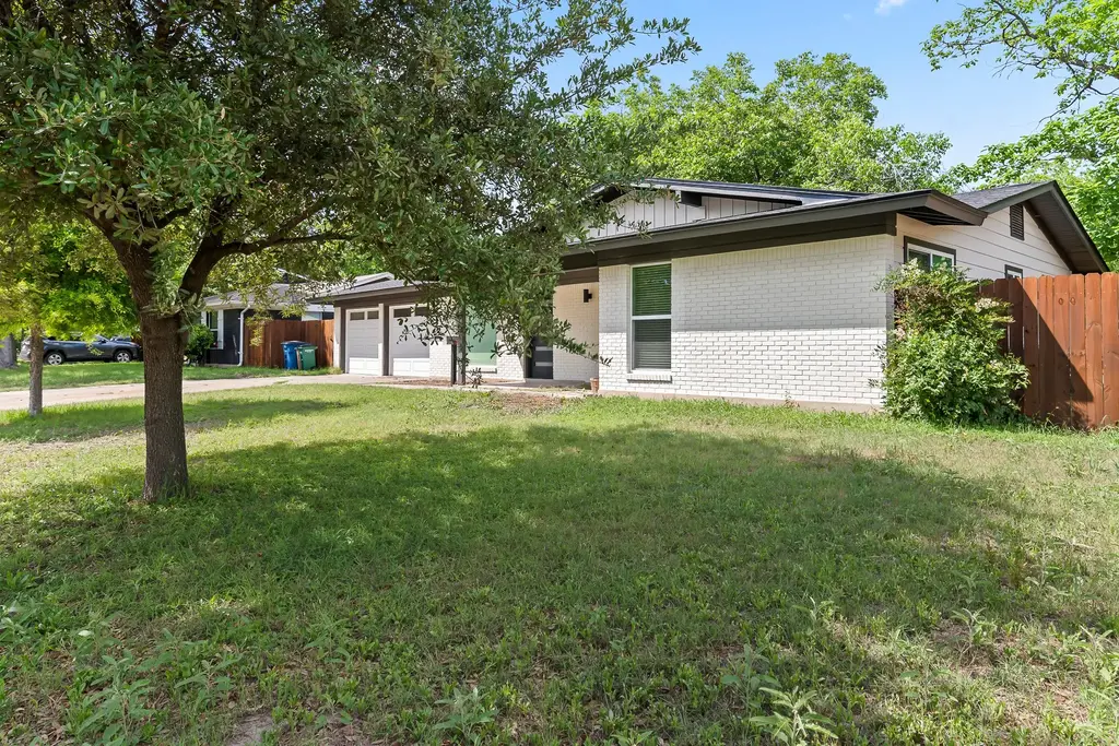2914 Loyola Lane, Austin