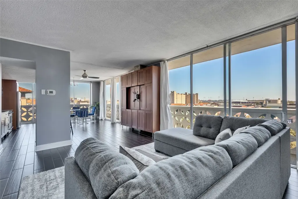 1801 Lavaca Street 5d, Austin