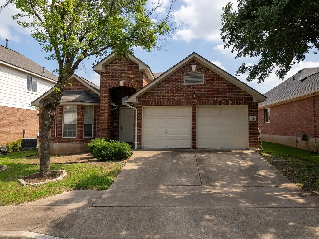 1727 Rosenborough Lane, Round Rock