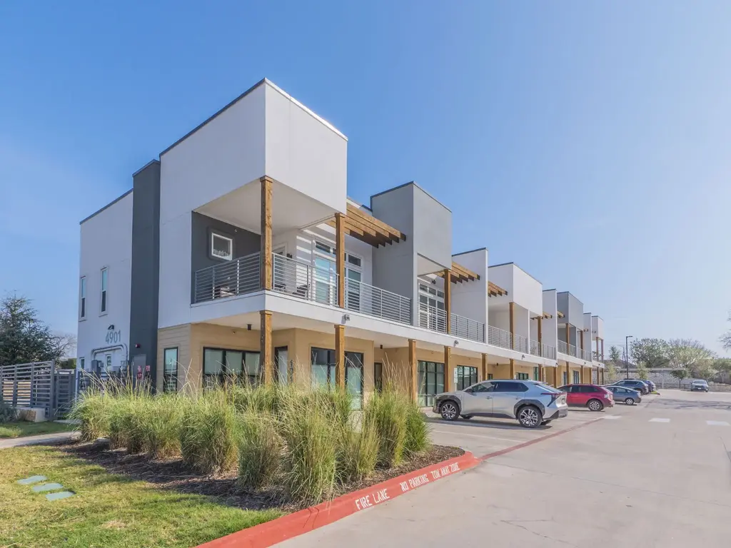 4901 Springdale Road 103, Austin