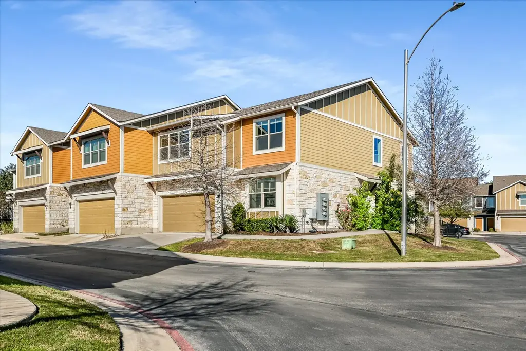516 E Slaughter Lane 604, Austin