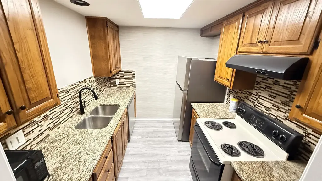 2529 Rio Grande Street 81, Austin