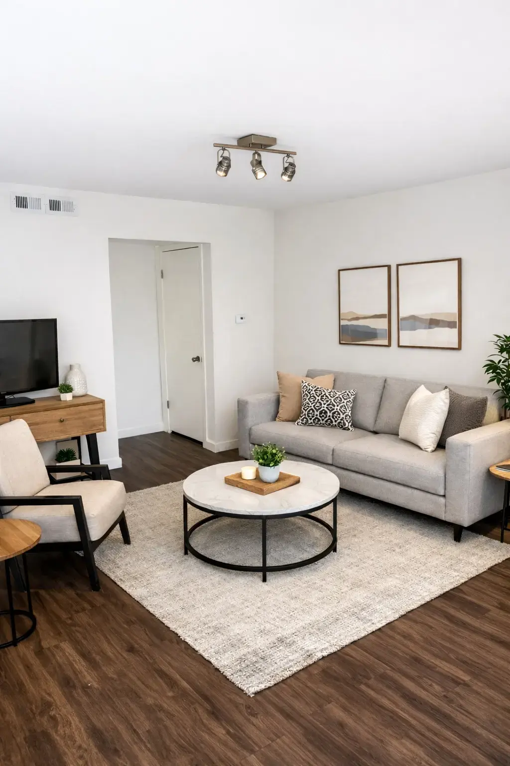 415 W 39th Street 204, 209, 309, Austin