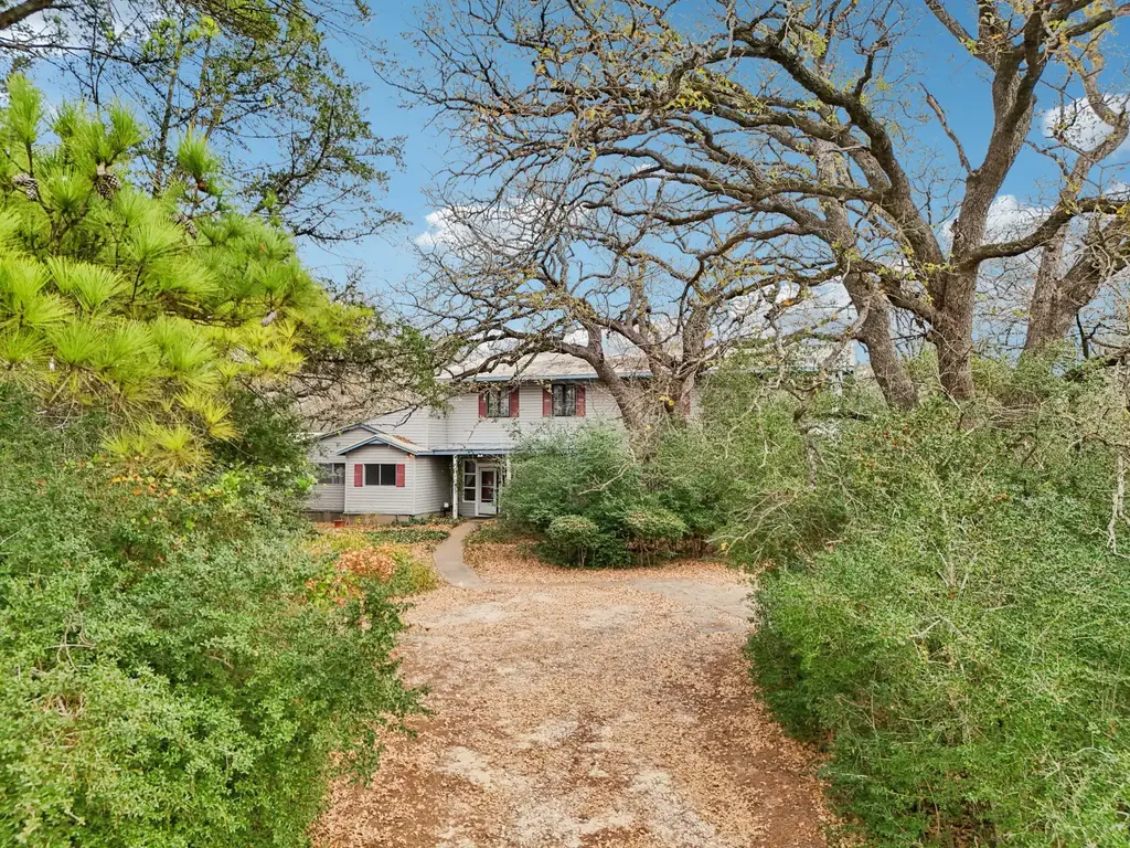 339 Cool Water Drive, Bastrop