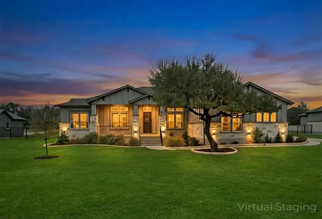 805 Gipper Lane, Leander