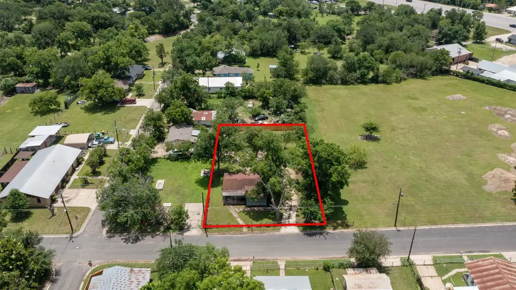 503 W Alamo Street, Elgin