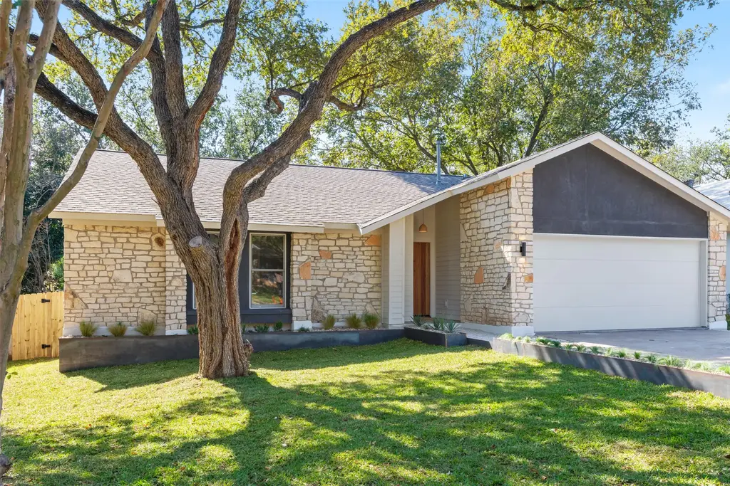2815 Goldbridge Drive, Austin