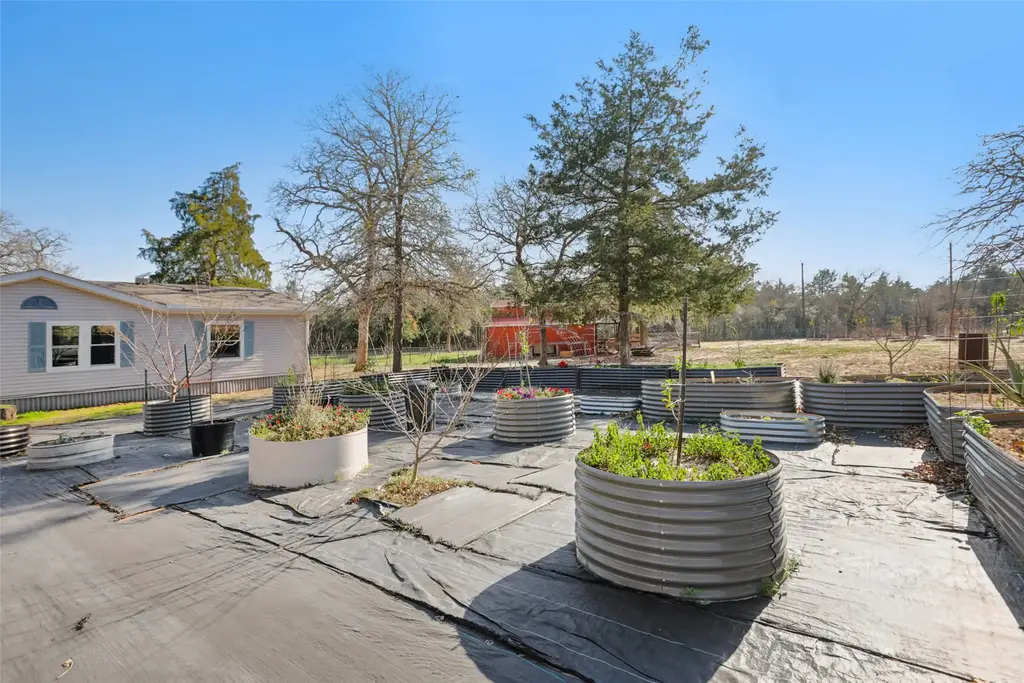 6975 Silver Mine Road, Harwood