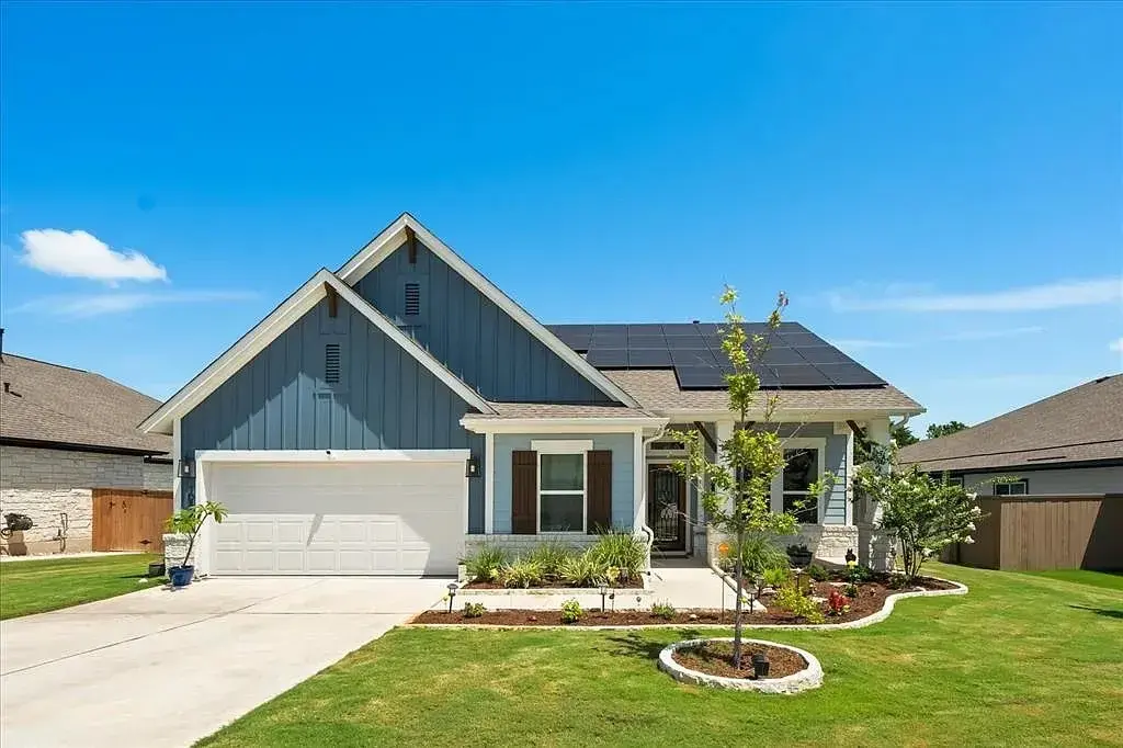 108 Charles Zanco Drive, Bastrop