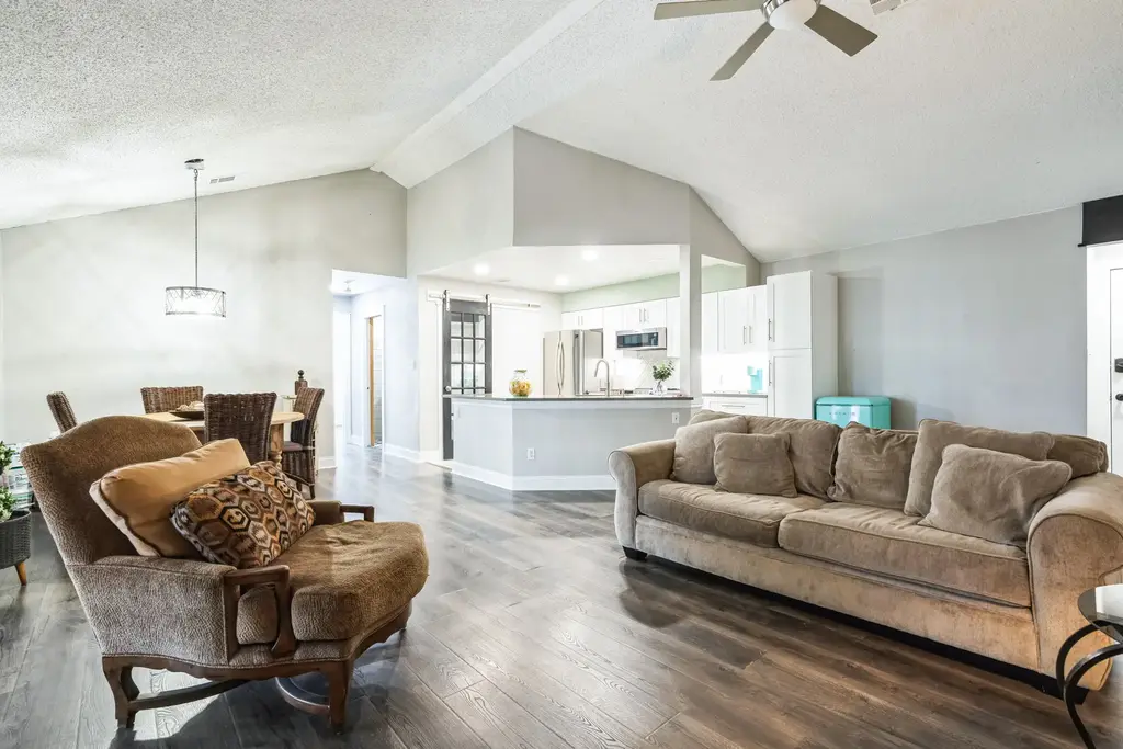 1202 Thorpe Lane 406d, San Marcos