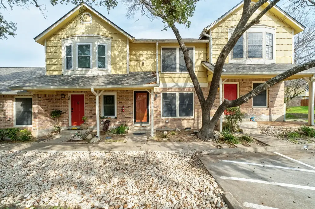 11901 Swearingen Drive 79, Austin