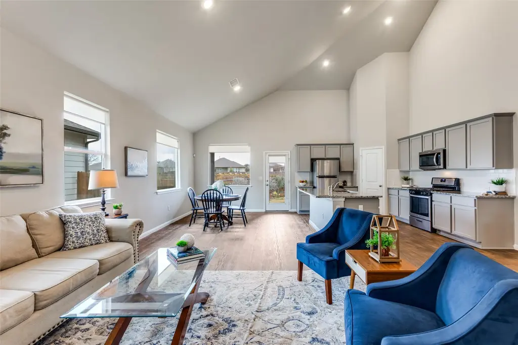 111 Rainmaker Cove, Bastrop