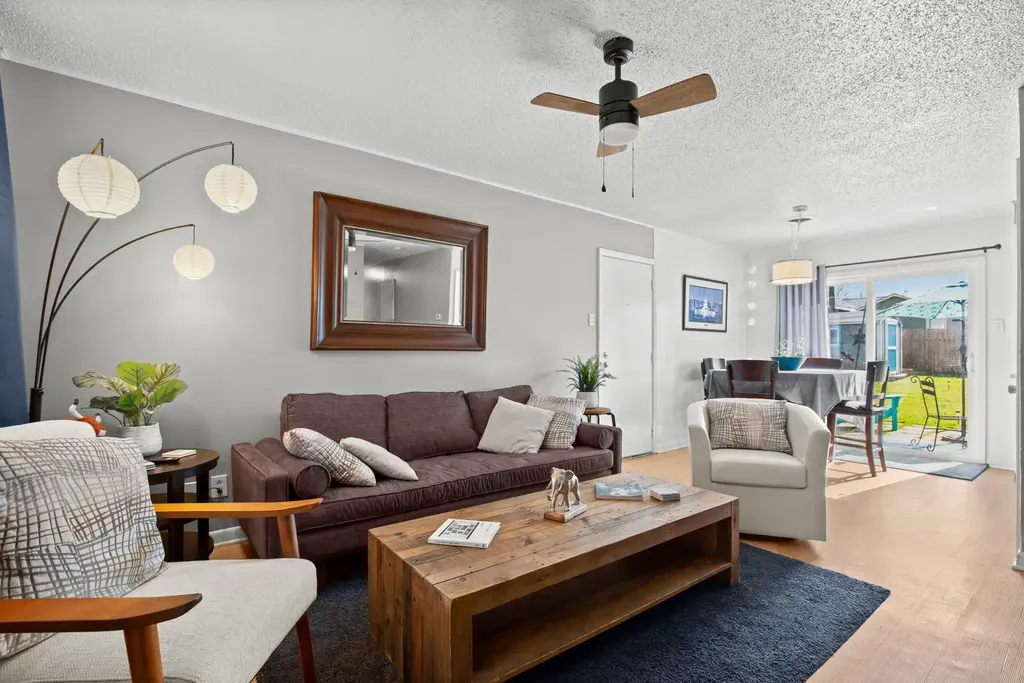 6907 Miranda Drive, Austin