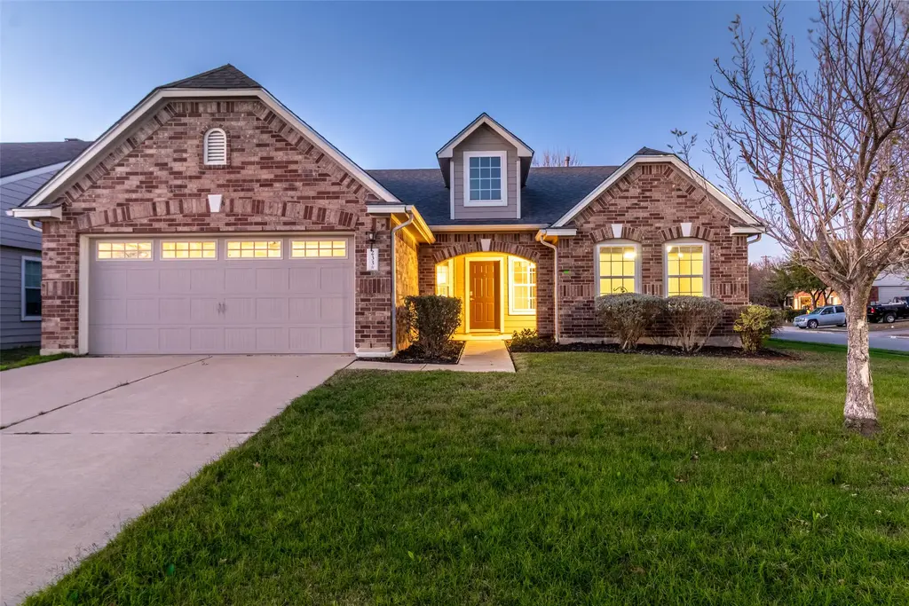 233 Birch Drive, Kyle