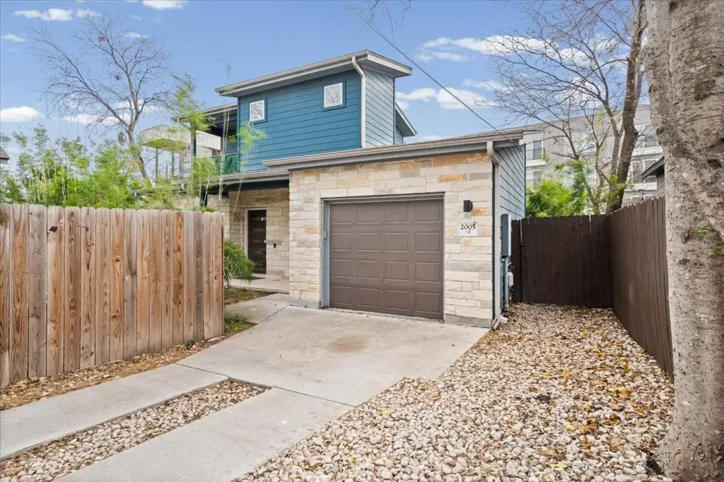 N/A, Austin