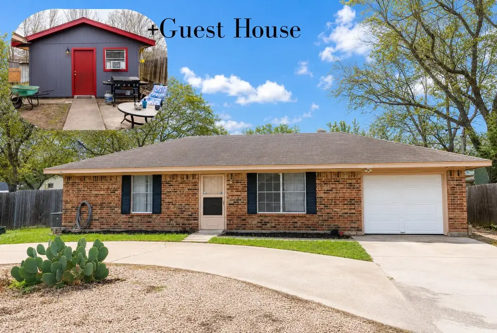 1114 Woodlawn Street, Lockhart