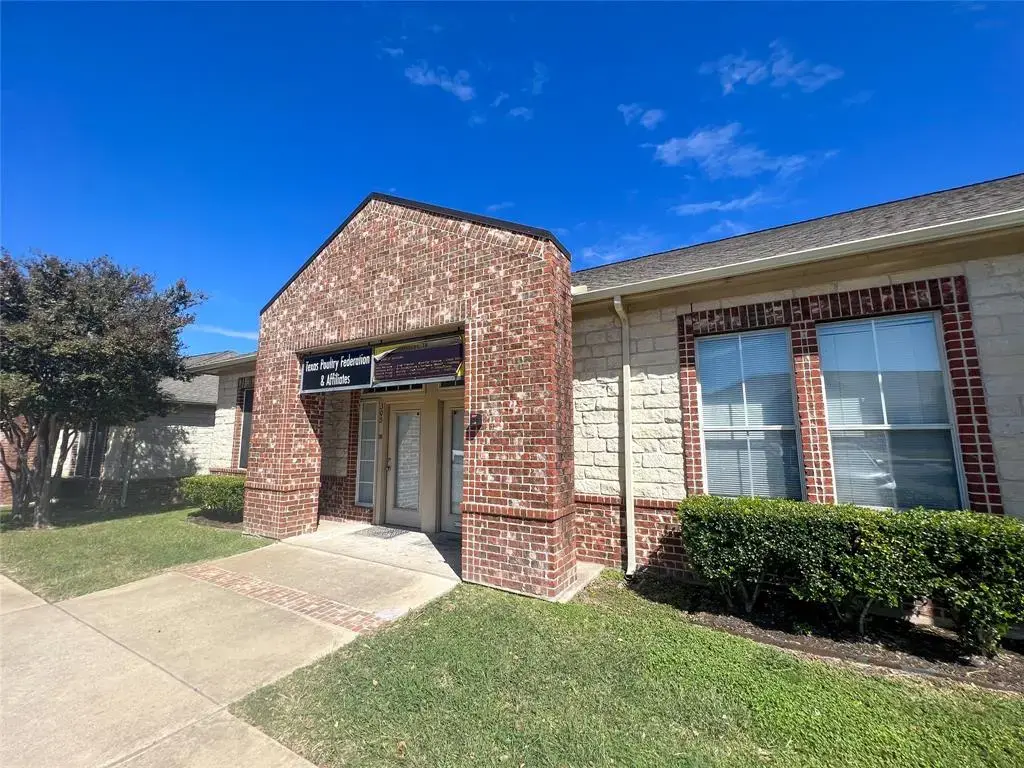 595 Round Rock West Drive 304, Round Rock