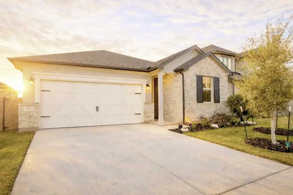 549 Raleigh Drive, Georgetown