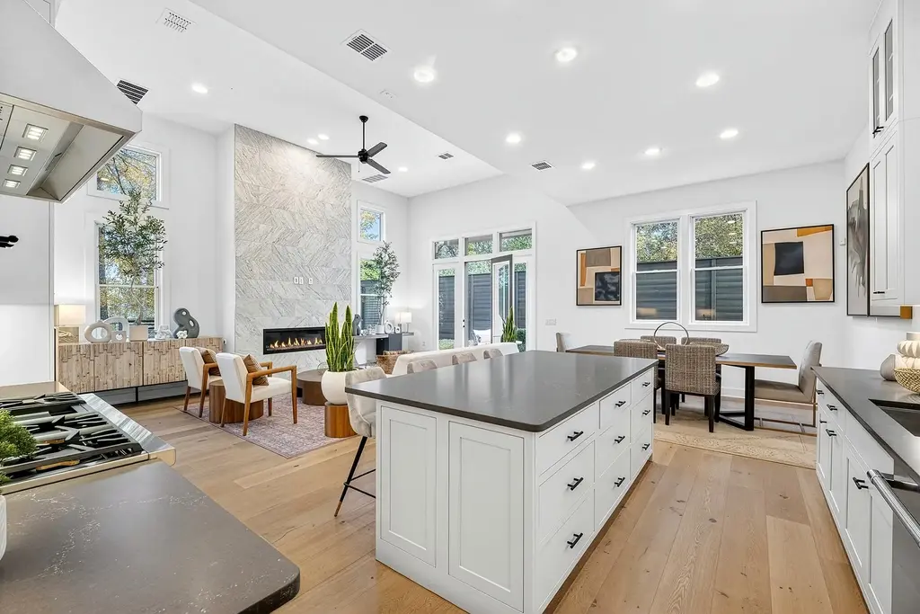 2707 Salek View, Austin
