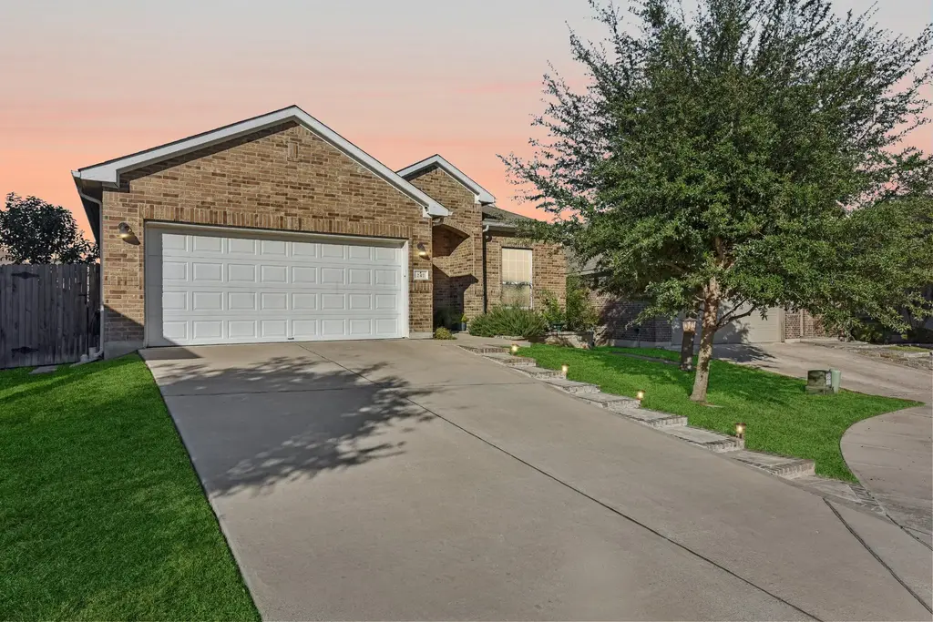247 Joseph Drive, Buda