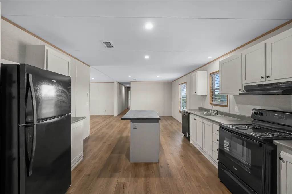 139 Azalea Court, Dale