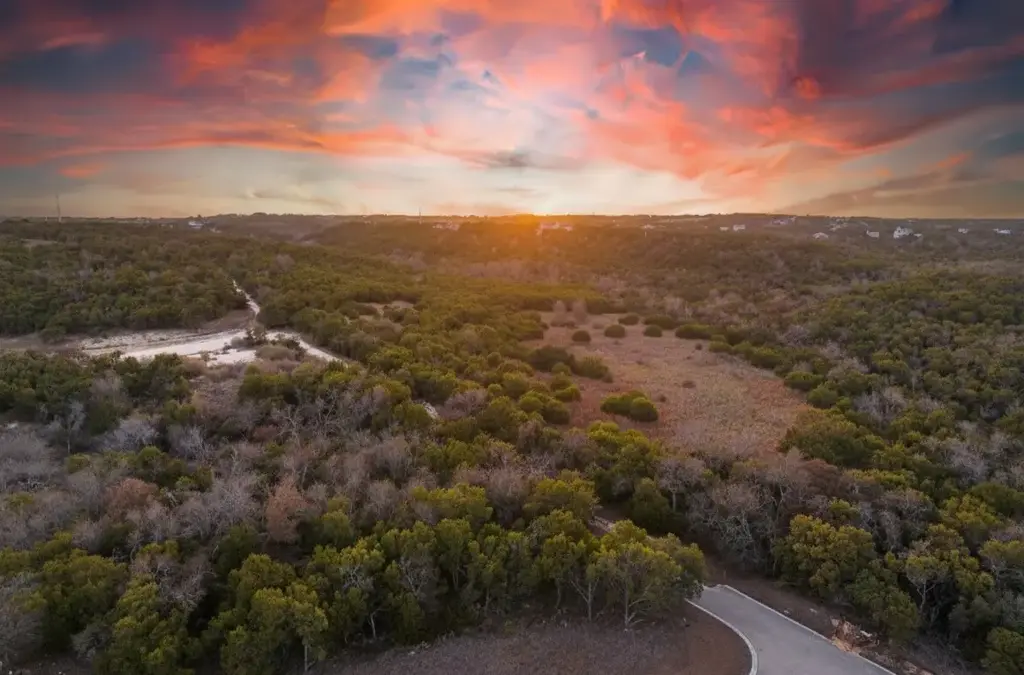905 Rare Cat Street, Leander