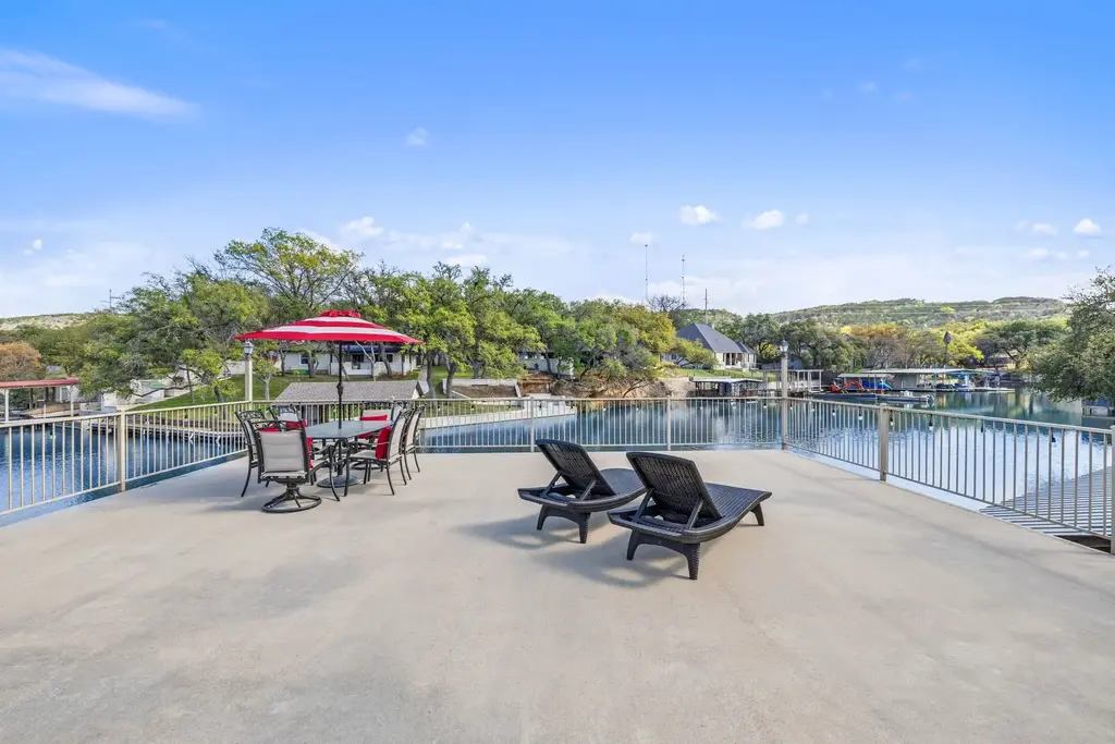 1413 County Road 132-a, Kingsland