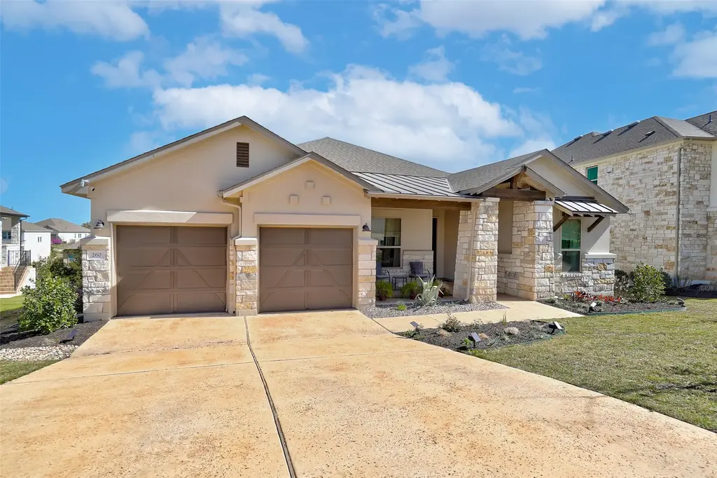 260 Baldovino Skyway, Lakeway