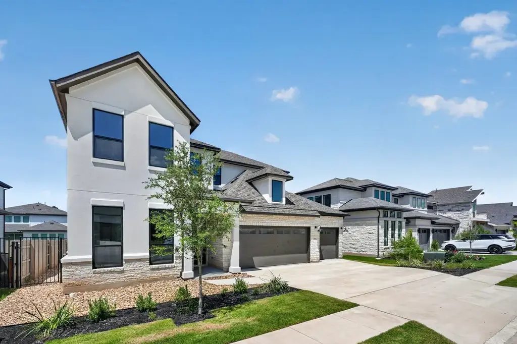 9104 The Ravine Way, Austin