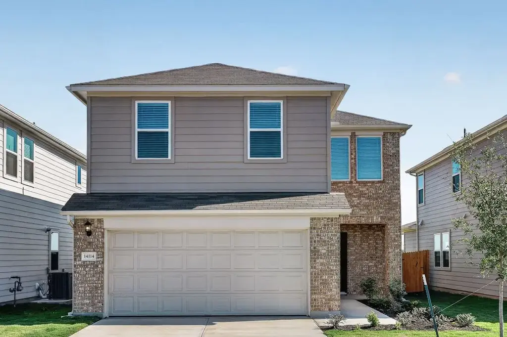 14114 Edna Maxine Walk, Del Valle