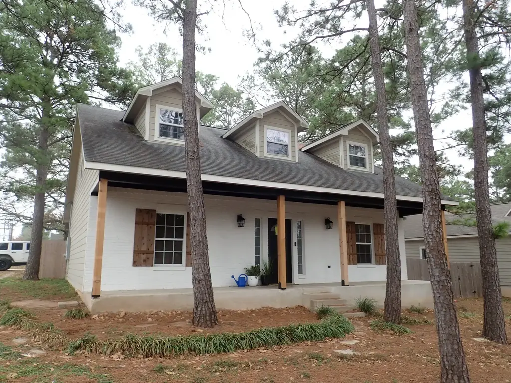 157 Tahitian Drive, Bastrop