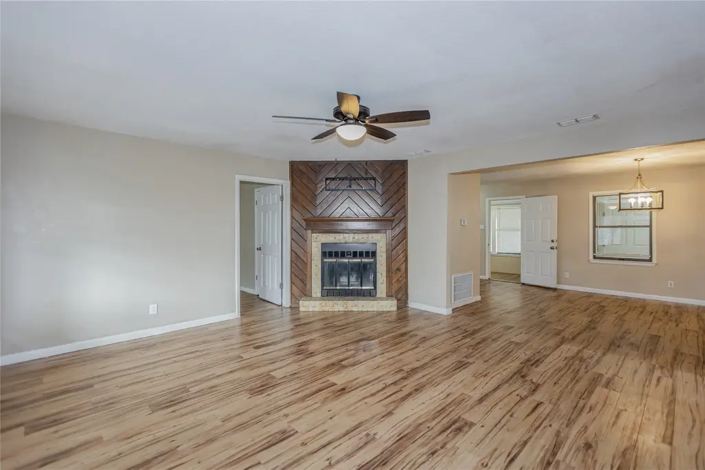 111 Branch View Drive, Kyle