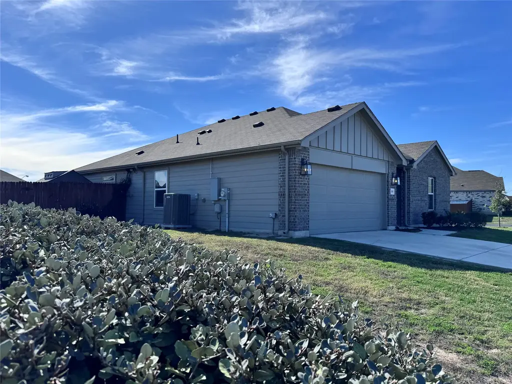 300 Colthorpe Lane, Hutto
