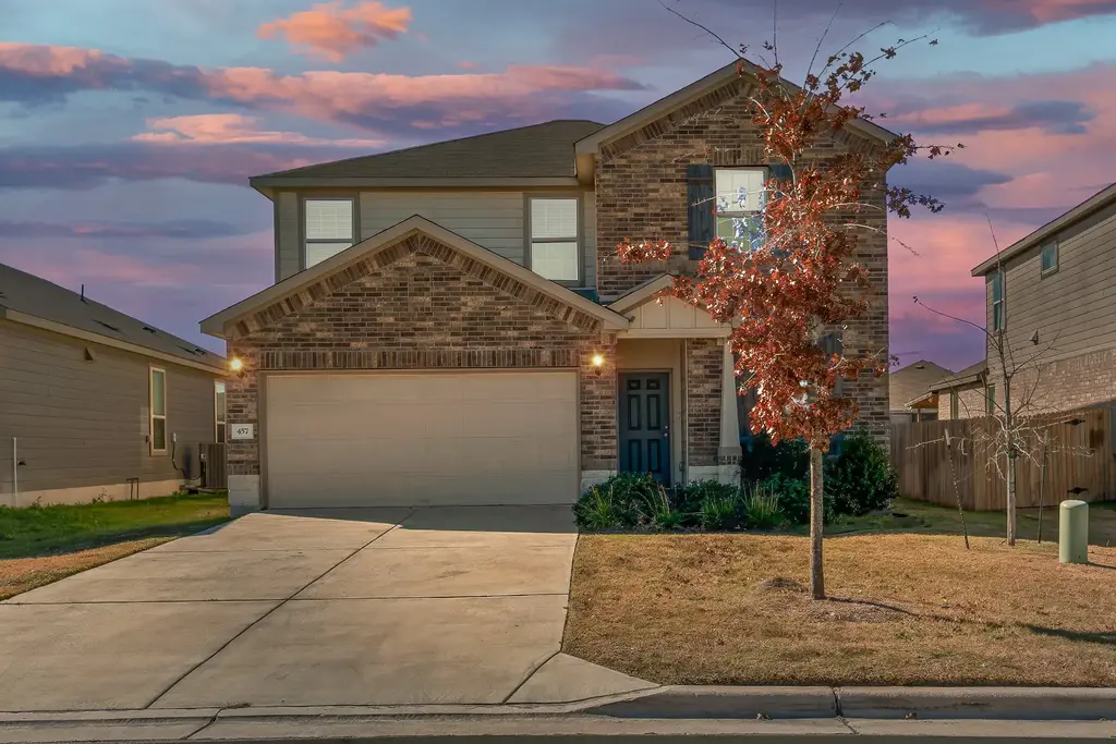457 Bedford Falls Lane, Jarrell