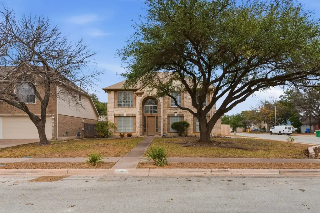 3900 Lemos Drive, Austin