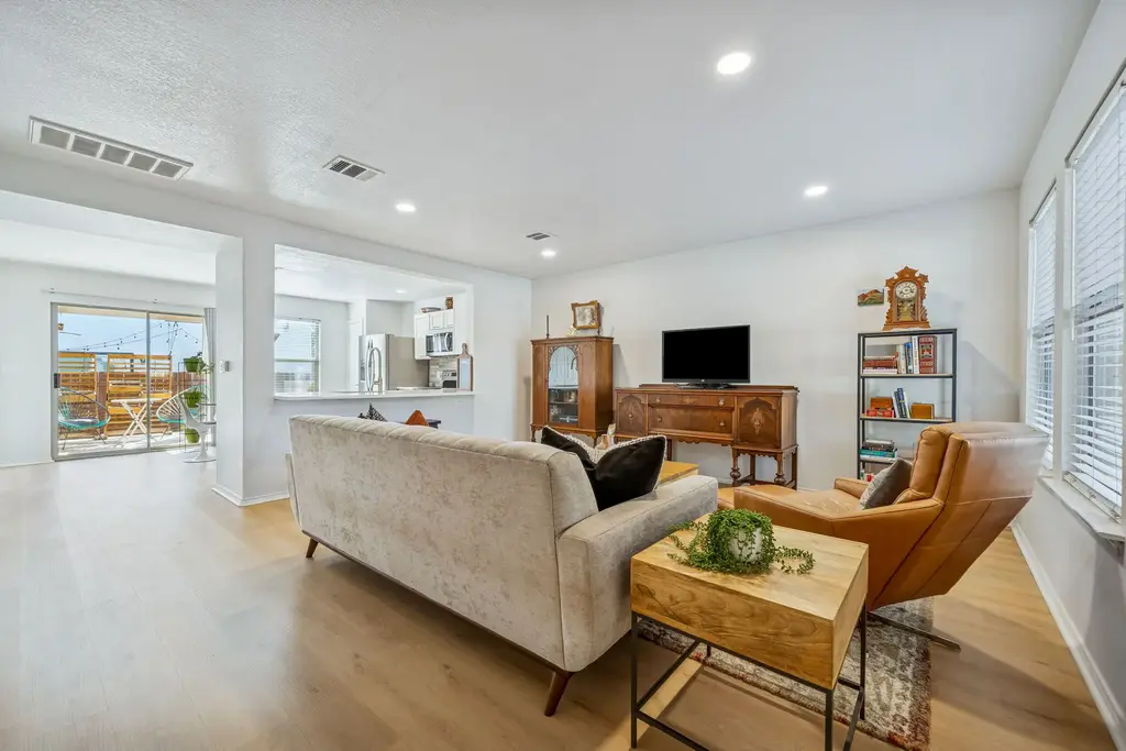 8609 Quinton Cove, Austin