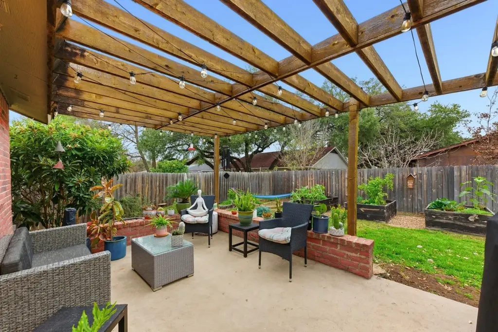 6609 Lancret Hill Drive, Austin