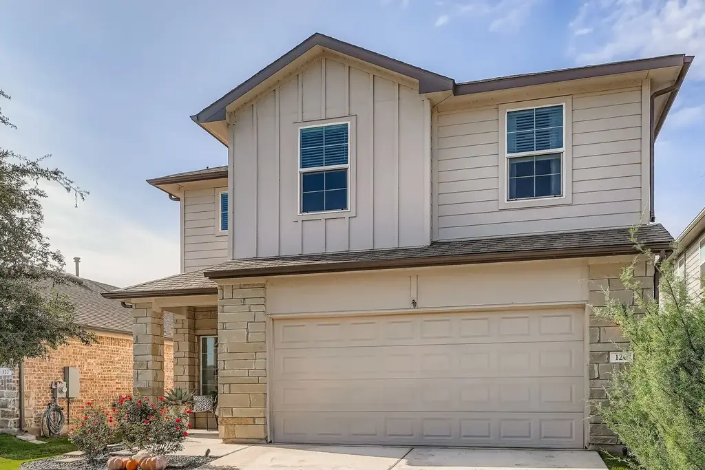 120 Mariners Landing, Bastrop