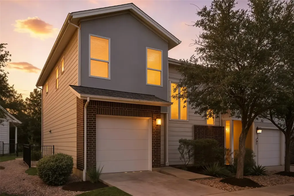 3108 E 51st Street 203, Austin