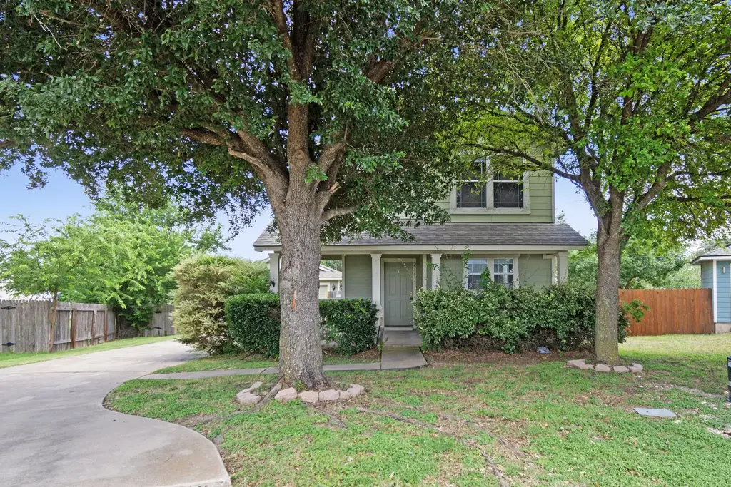 2733 Crimson Sky Court, Round Rock