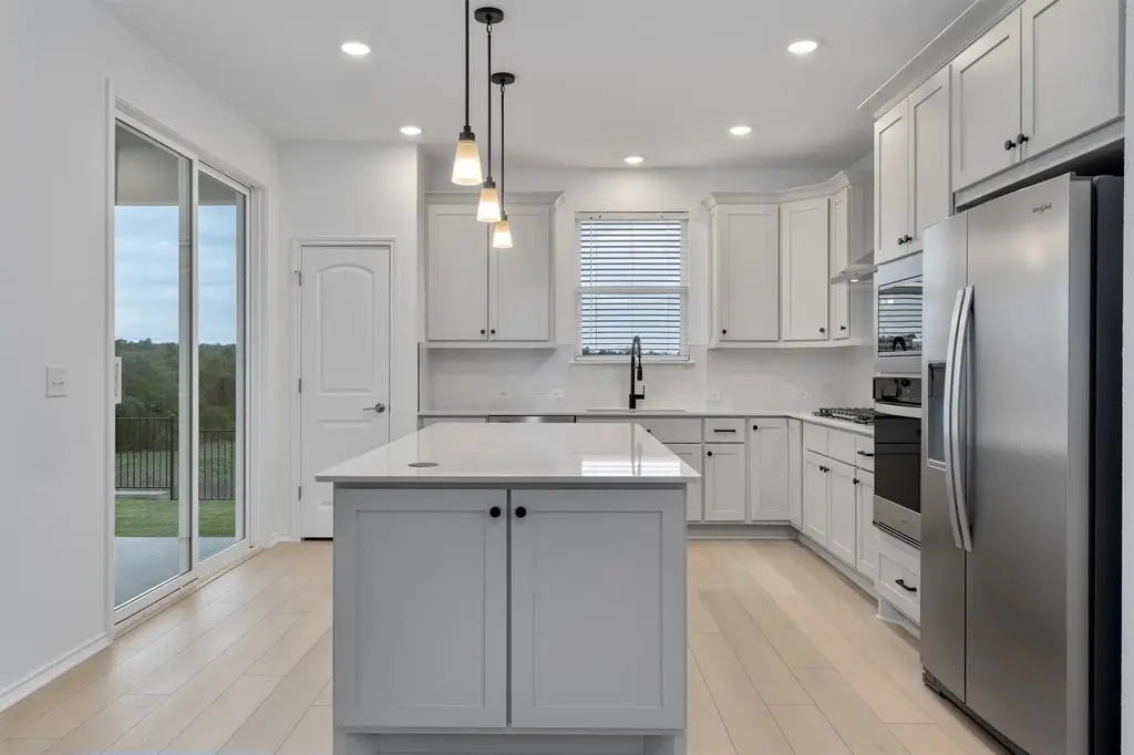 310 Livewater Lane, Georgetown