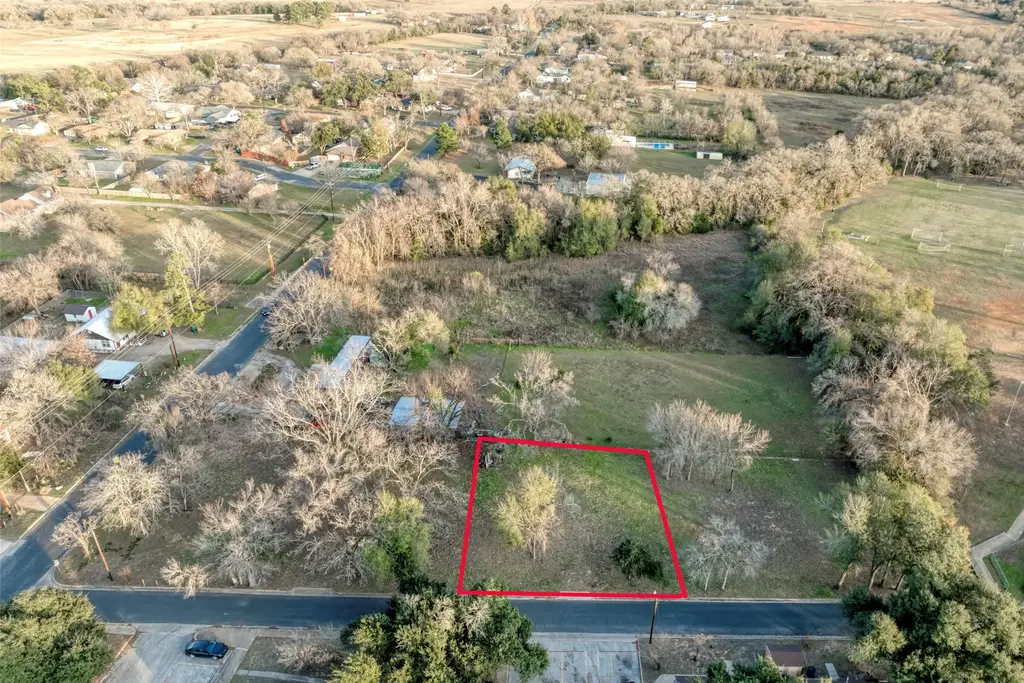 Lot 3 E Alamo Street, Elgin