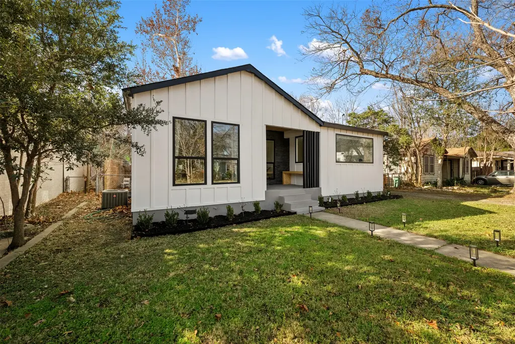 1403 Palo Duro Road, Austin