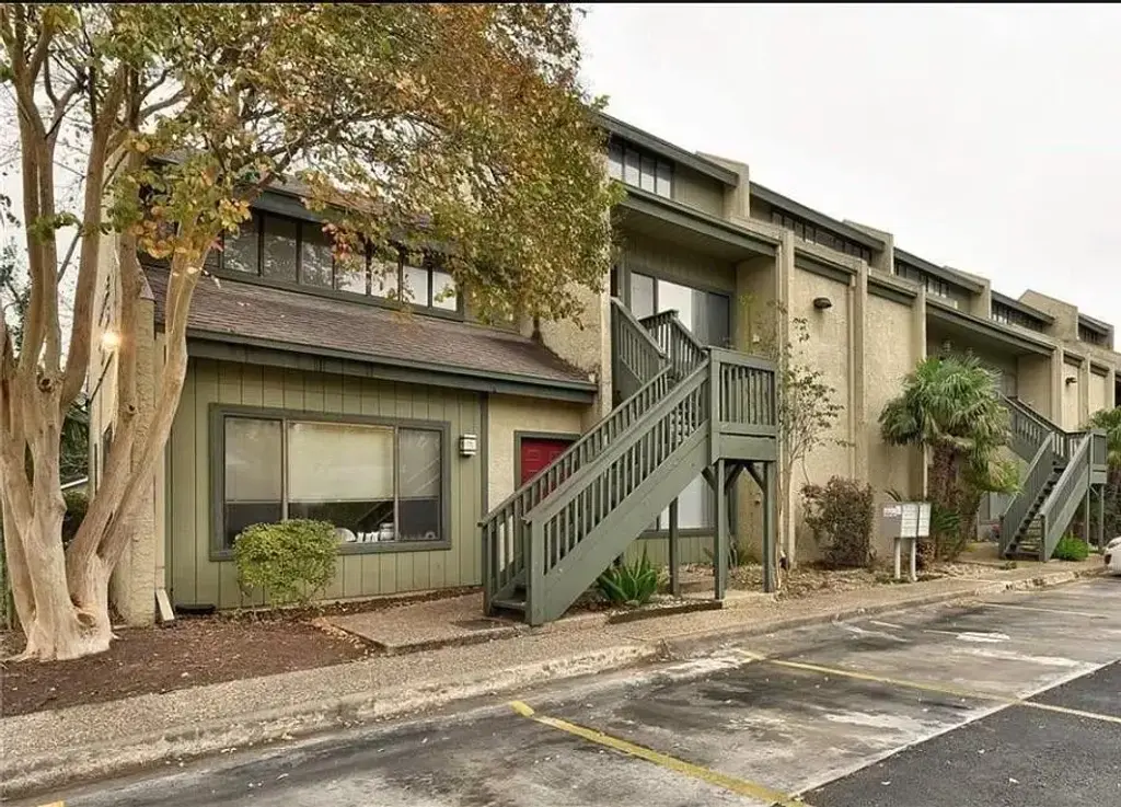 601 Nelray. Boulevard 1, Austin