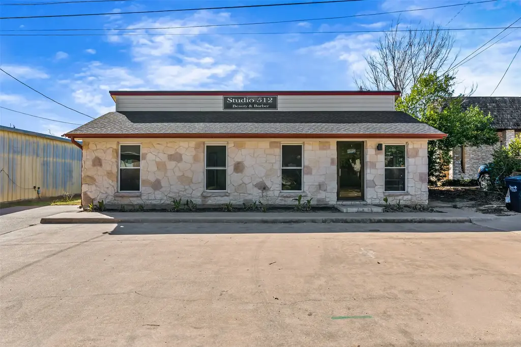 303 Childress Drive, Rockdale