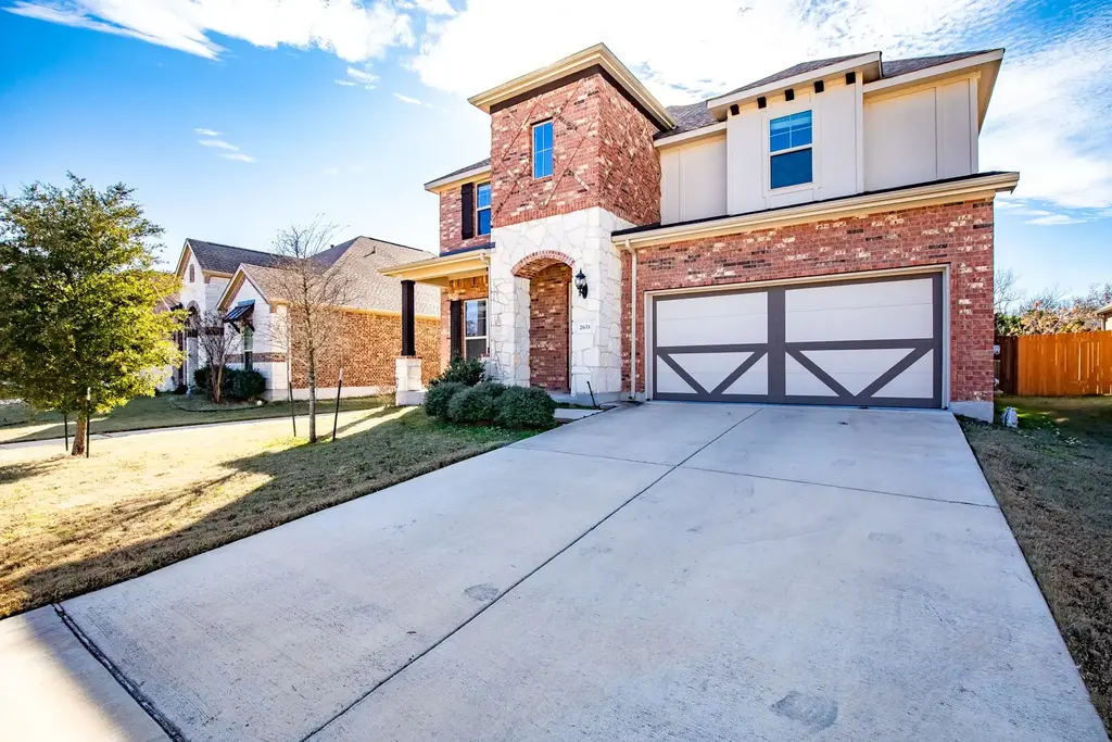 2633 Steece Way, Leander