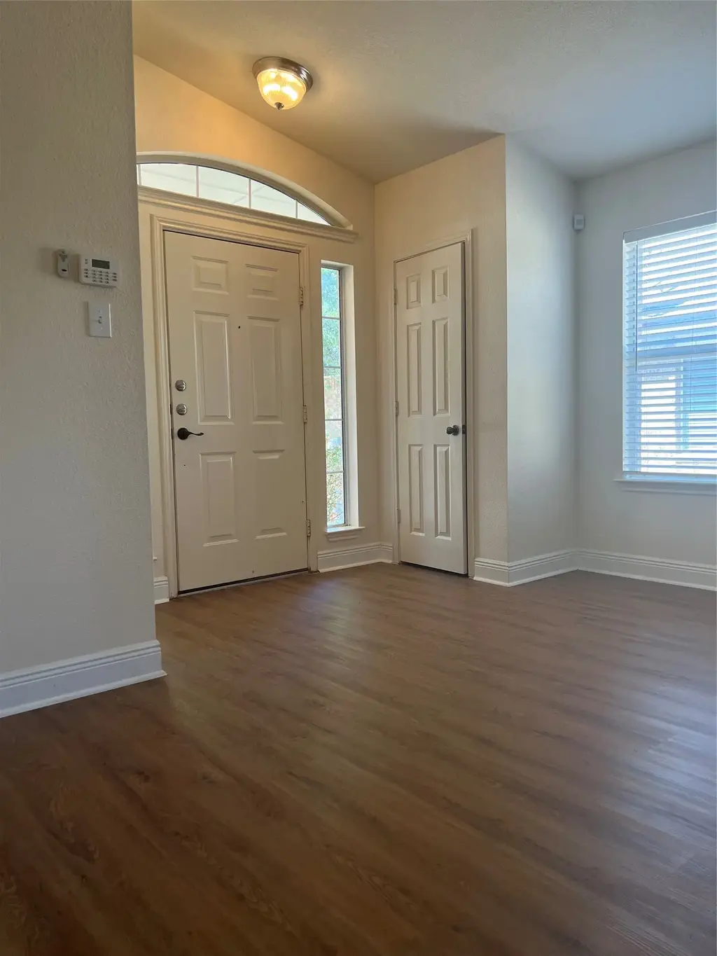 1901 Golden Sunrise Lane Nw, Pflugerville