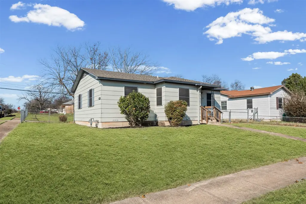 1401 N W S Young Drive, Killeen