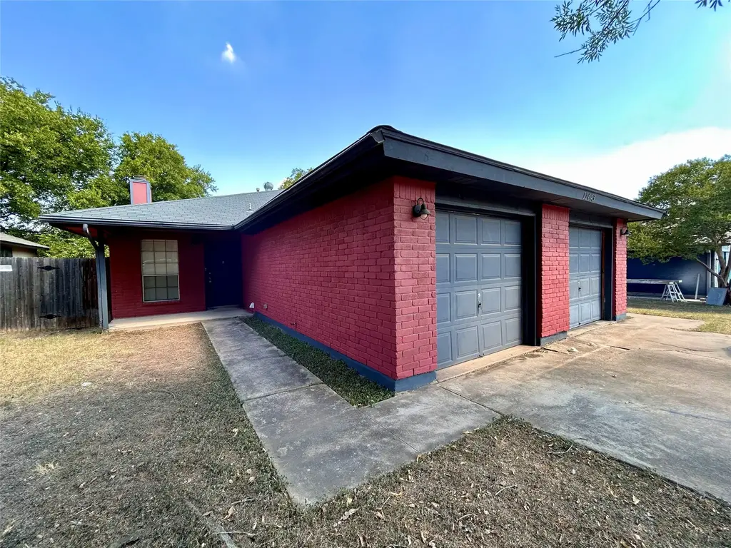 11443 Ptarmigan Drive, Austin
